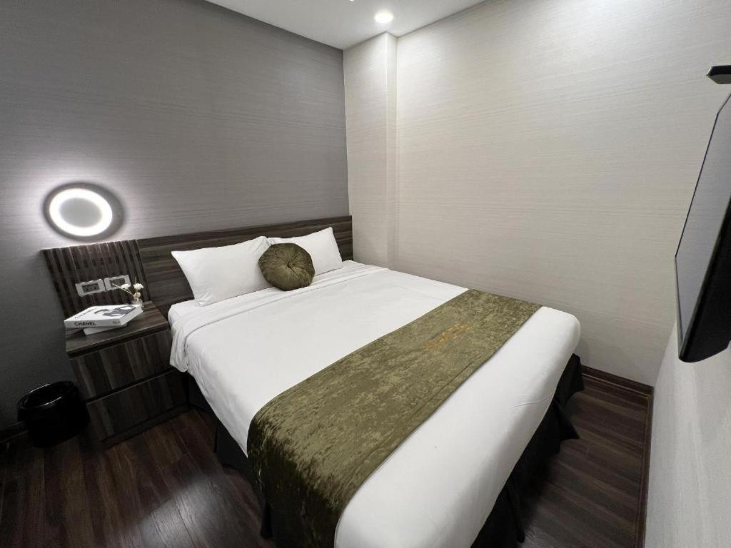 3T Hotel 41 Nguyen Thai Hoc- By Bay Luxury Hanoi Kültér fotó