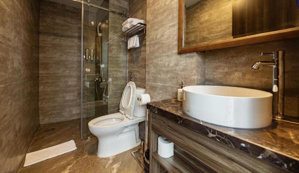 3T Hotel 41 Nguyen Thai Hoc- By Bay Luxury Hanoi Kültér fotó